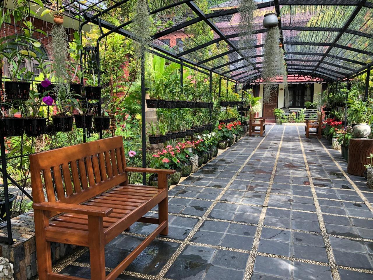 Hotel Brilliant Ньоншуэ Экстерьер фото